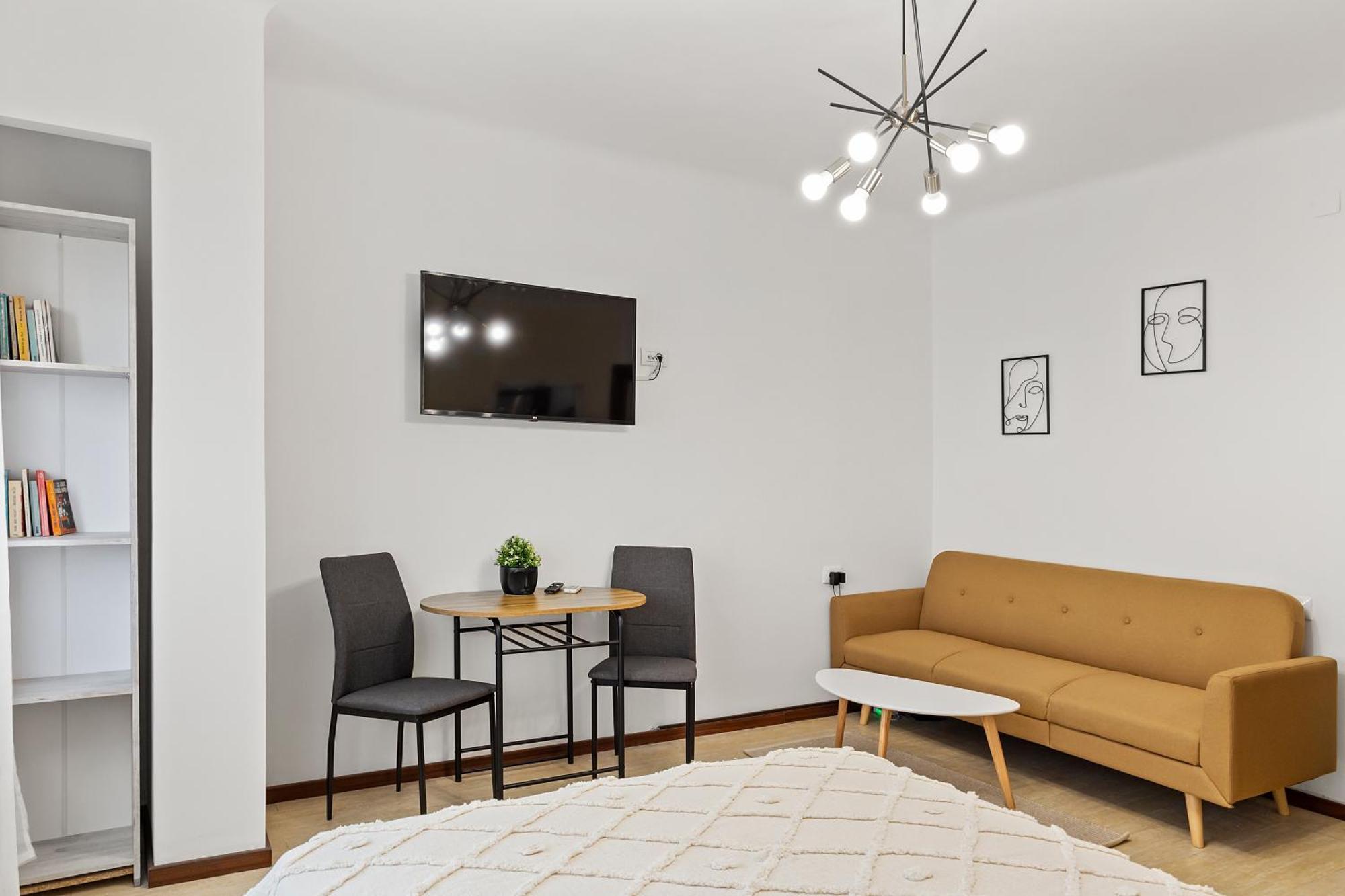 Upscale Studio, Walking Distance From The Old Town Bukarest Exteriör bild